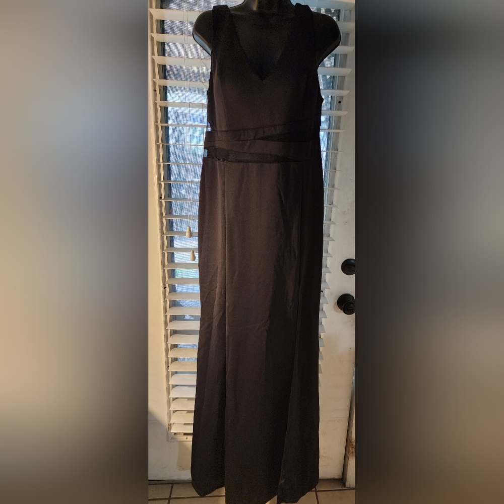 Size OXL: EUC Schein Curve Evening Dress